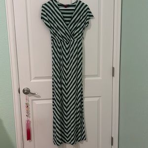 Green maxi dress